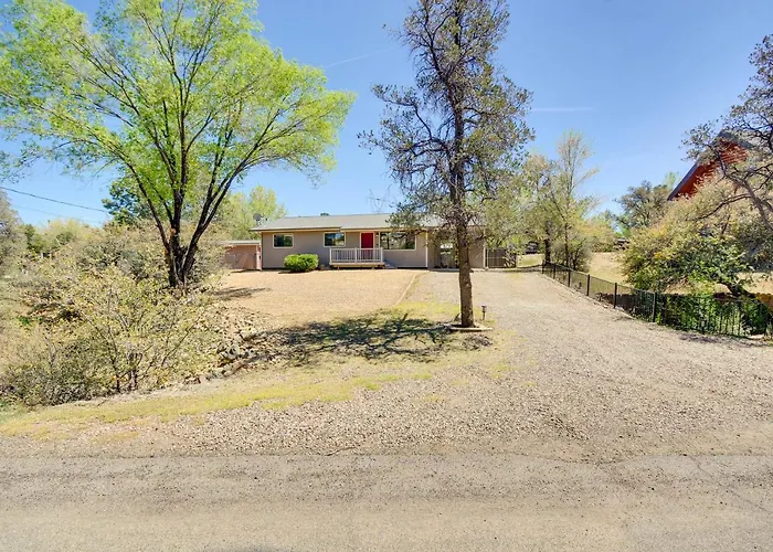Putting & Patio: Prescott