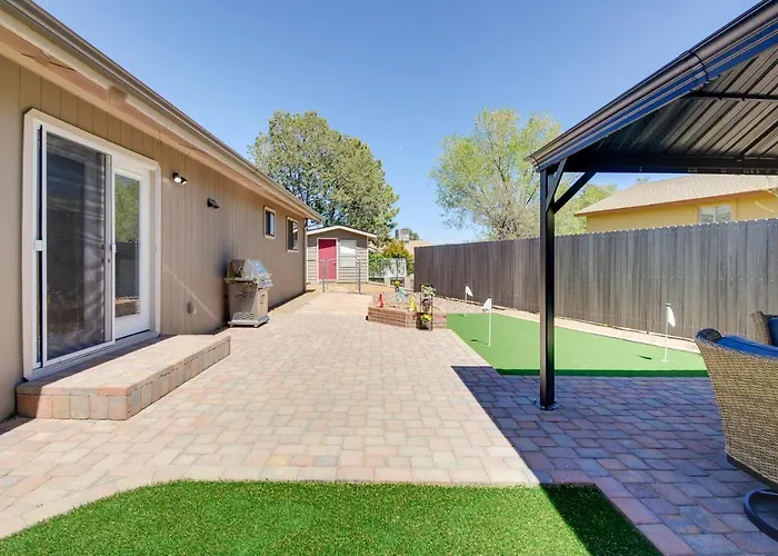 Putting & Patio: Ferienhaus *